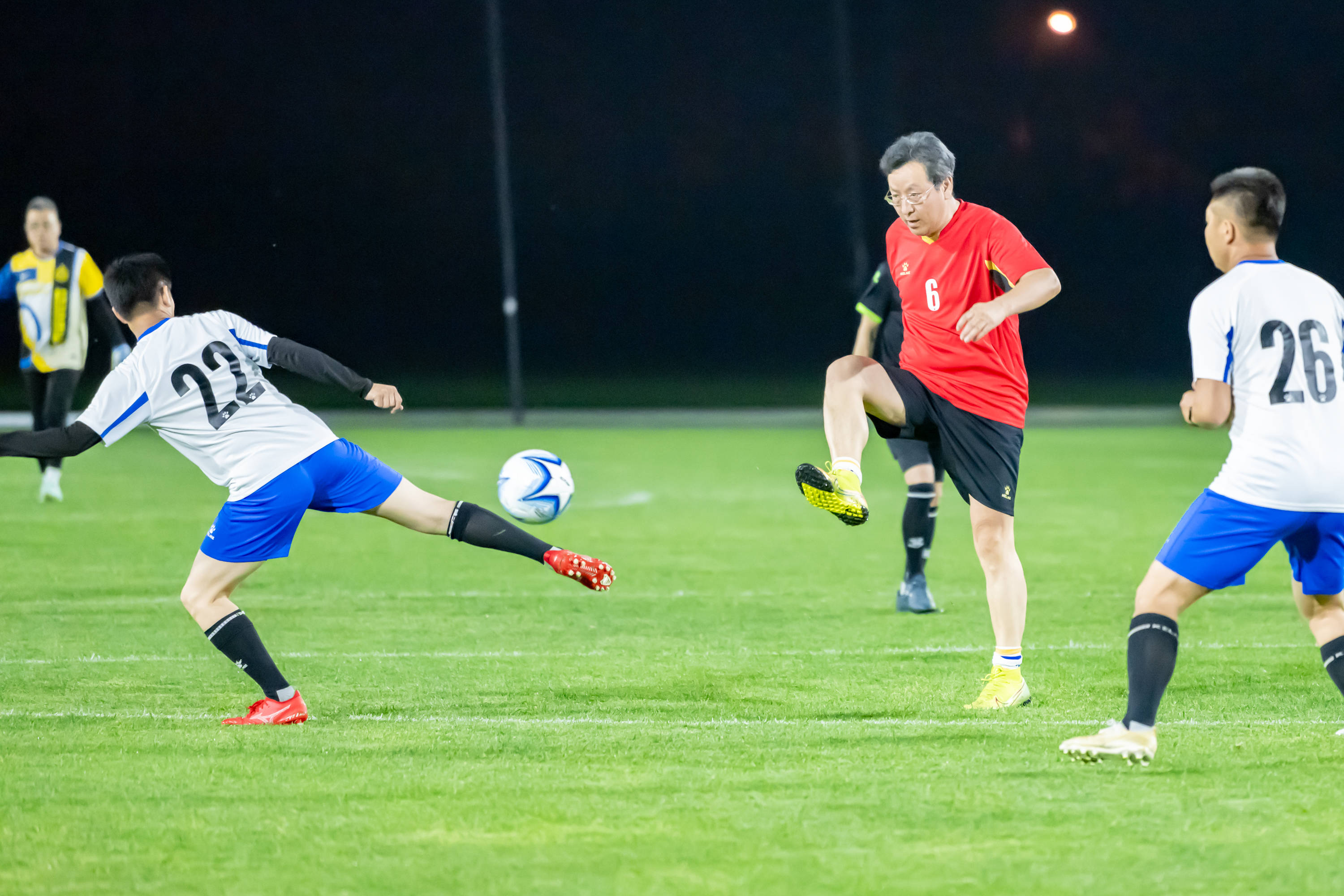 的就地推进 的就地推进