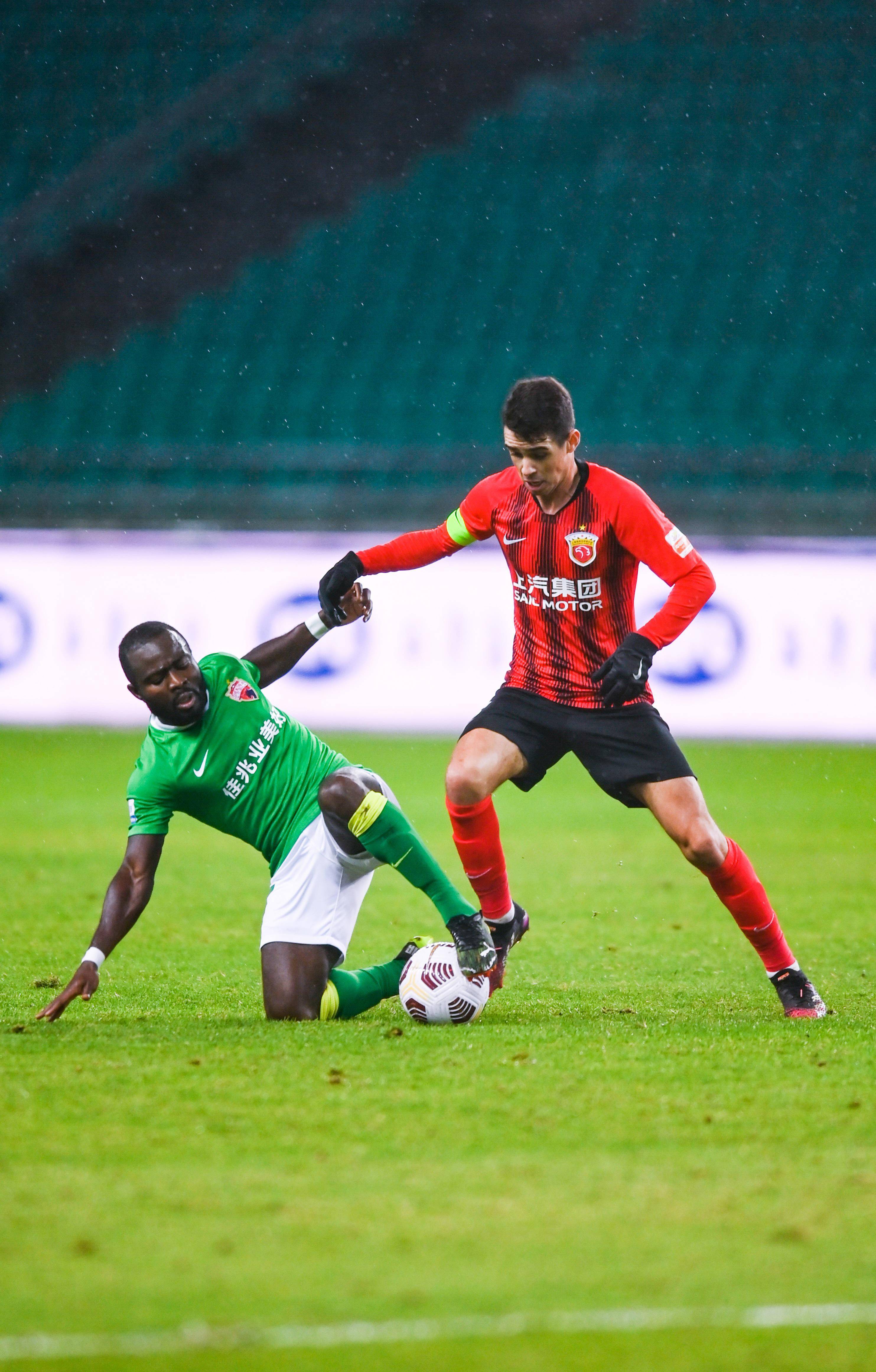 稳定更衣室 稳定更衣室